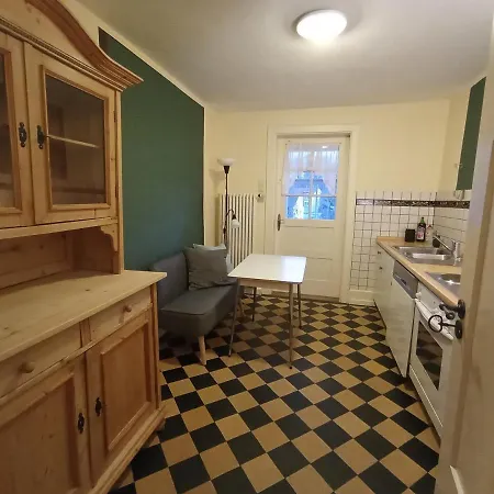 Obergeschoss - Katharina Von Berg *